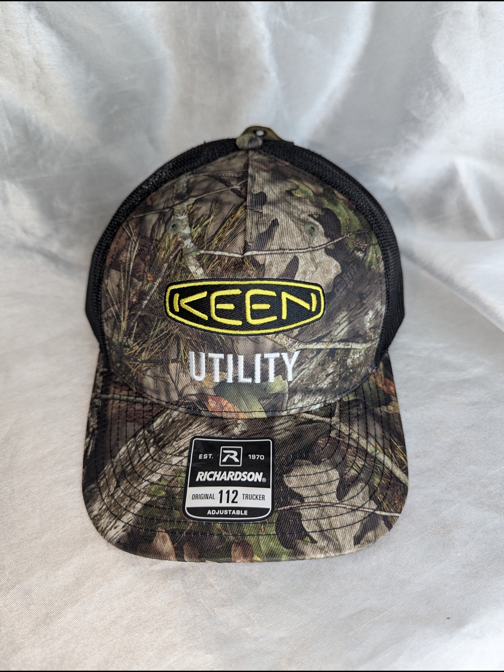 KEEN Camouflage Trucker Hat Men's One Size Adjustable Mesh Back Outdoor Cap